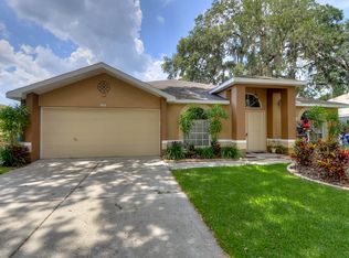 1808 Landside Dr, Valrico, FL 33594