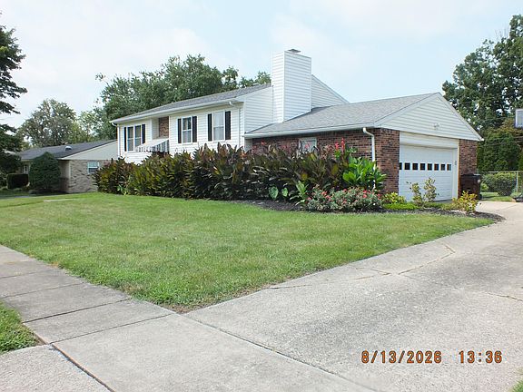 3rd image of 586 Buckingham Ln