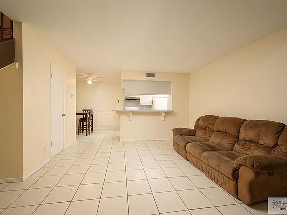 4th image of 95 Poinciana Dr Unit 105