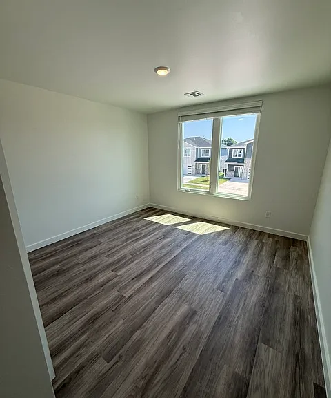 1100 Prestige Pl — Photo 21