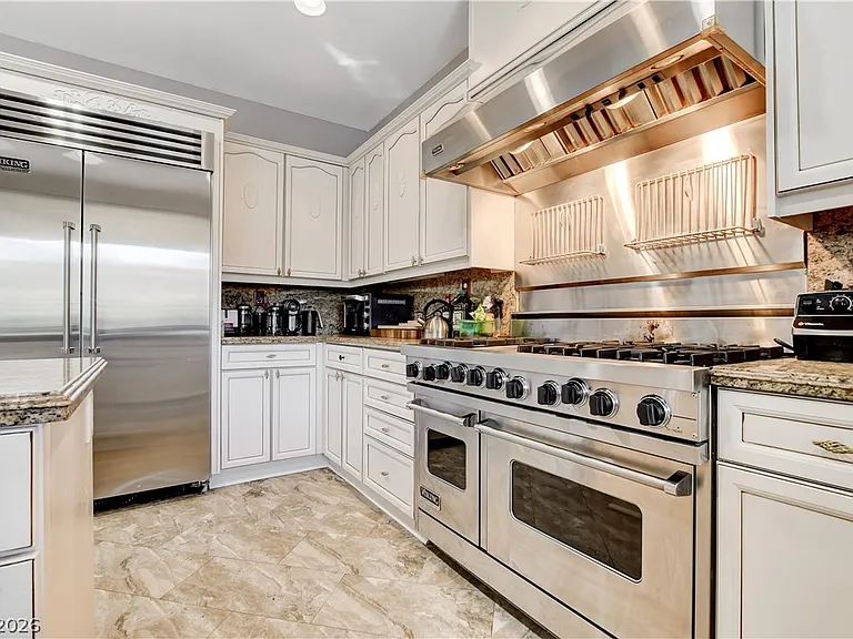 1693 Ravanusa Dr — Photo 22