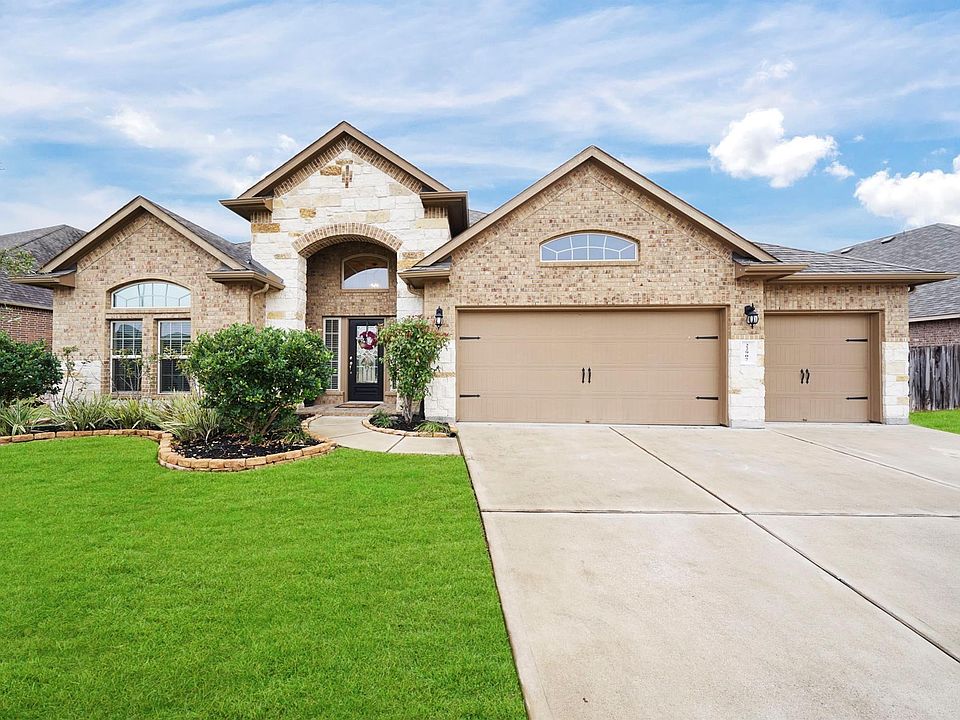 1st image of 22907 Caverly Ln