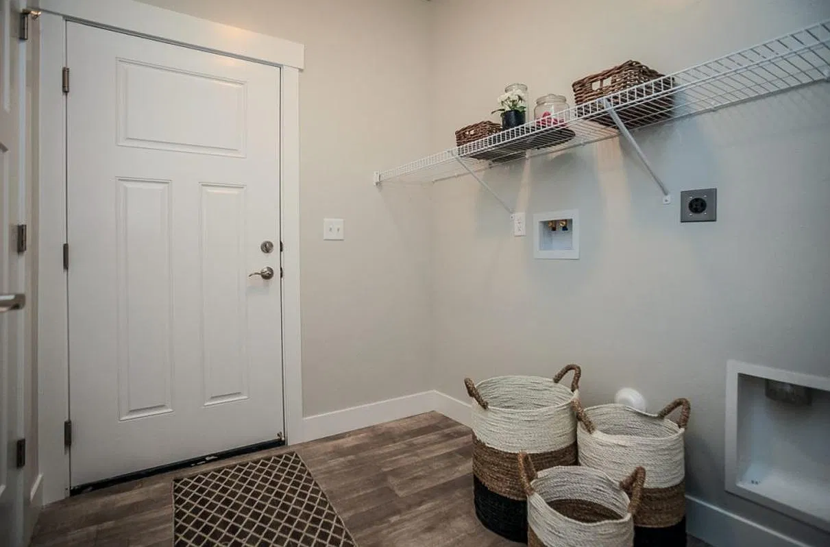 3 bed, 1273 sqft, $1,795 — Photo 3