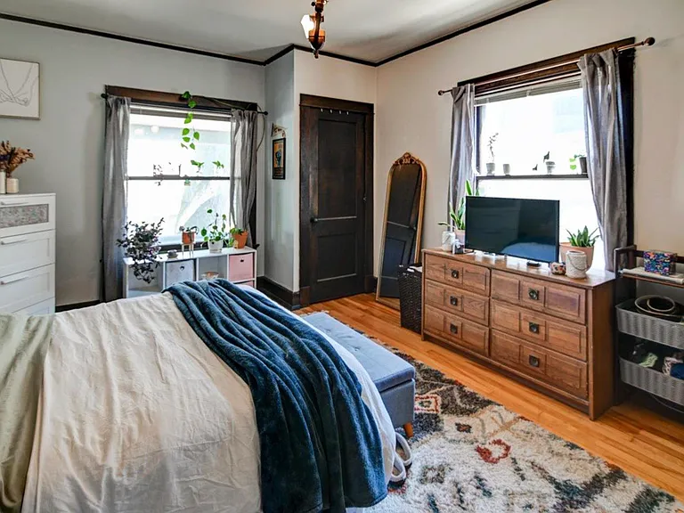 416 Castle Pl — Photo 8
