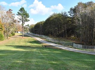 4884 Warner Rd, Pfafftown, NC 27040