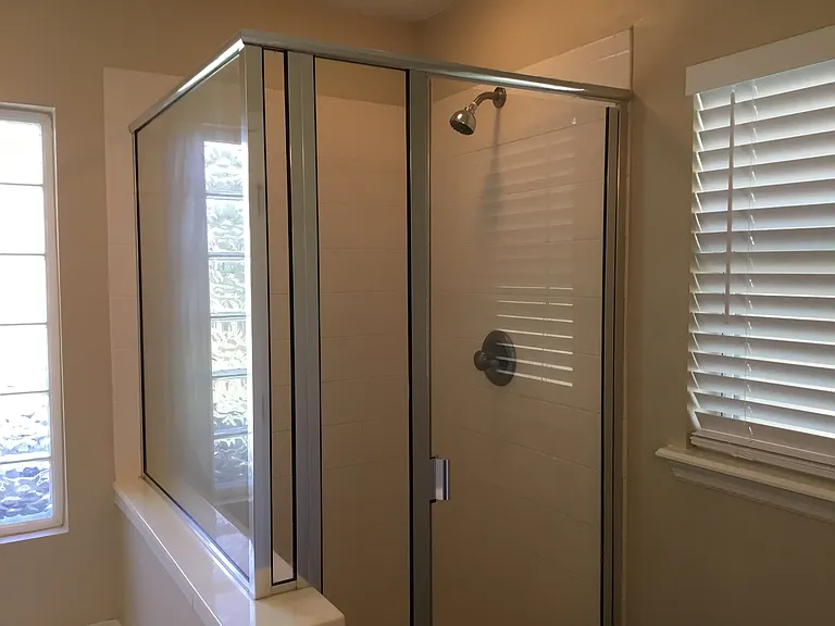2320 Brian Lakes Dr E — Photo 11