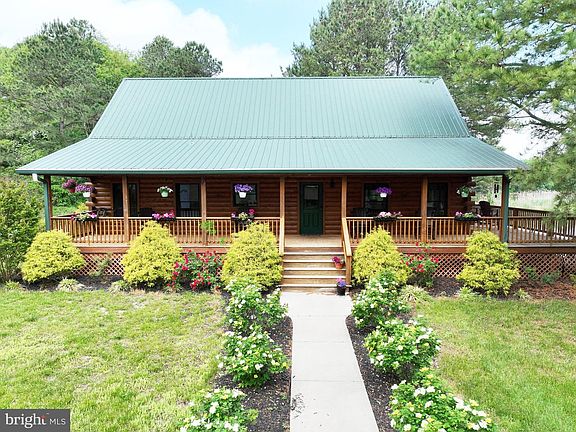 2nd image of 5764 Black Maple Ln