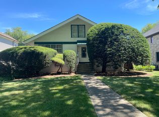 241 N Oak St, Elmhurst, IL 60126