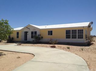 60353 Lorraine Rd, Landers, CA 92285