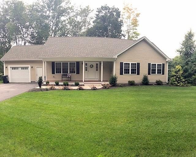2nd image of 1 Winsor Ave