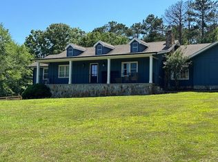 111 Arnold Rd, Fayetteville, GA 30215