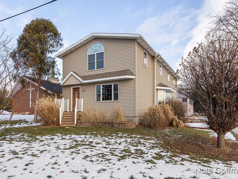1st image of 1644 Ball Ave NE