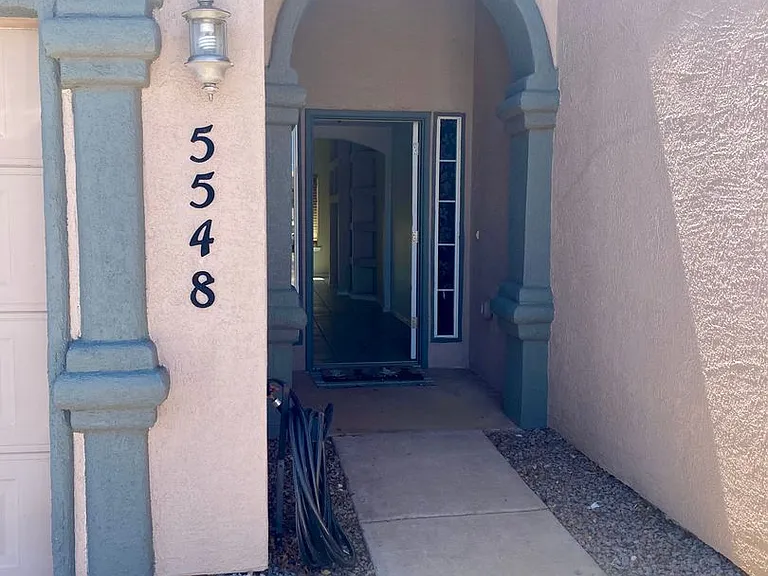 5548 Patagonia Dr — Photo 2