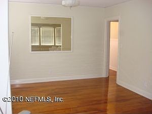 4th image of 2535 Dellwood Ave