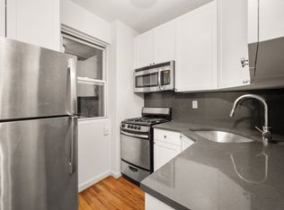 426 W 49th St APT 1D, New York, NY 10019