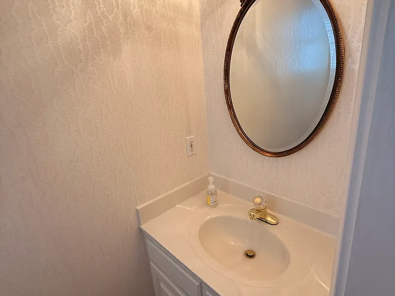 74 Park Village Ln — Photo 14