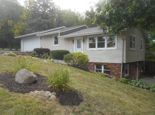 W326N3908 Nagawicka Ave, Nashotah, WI 53058