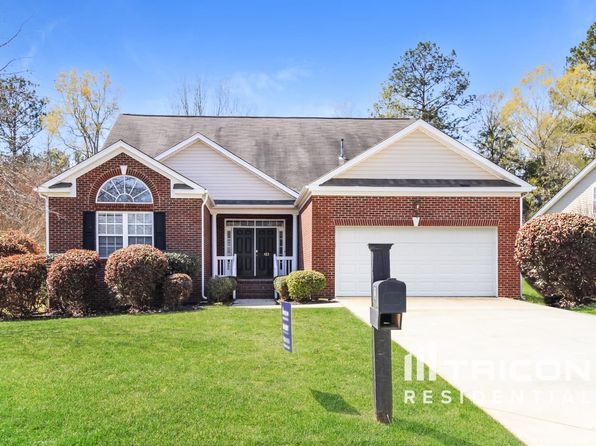 123 Hearthwood Cir