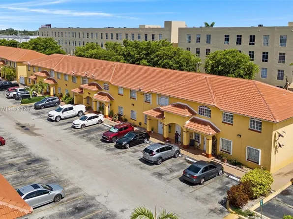 7506 W 20th Ave APT 206, Hialeah, FL 33016