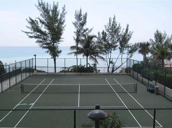 1912 S Ocean Dr APT 3D, Hallandale, FL 33009