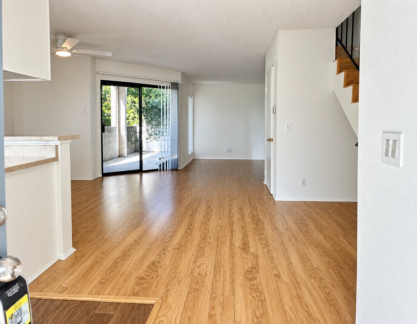 Linden 1128 — Photo 3