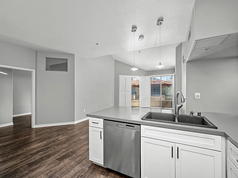 1501 Front St #633 — Photo 15