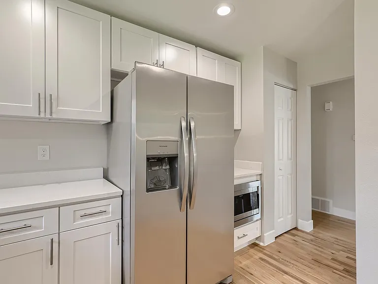 3064 S Winona Ct — Photo 11