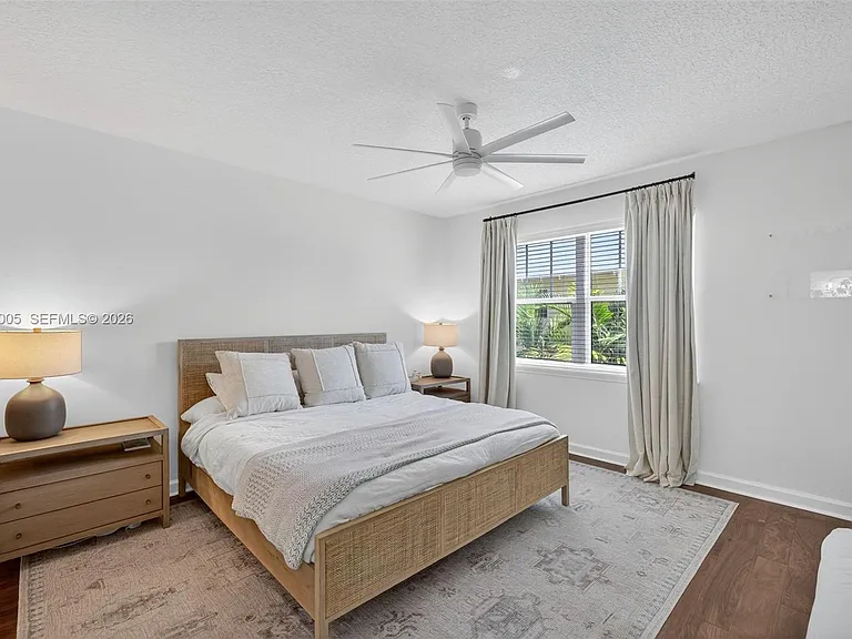 1214 W Las Olas Blvd — Photo 31