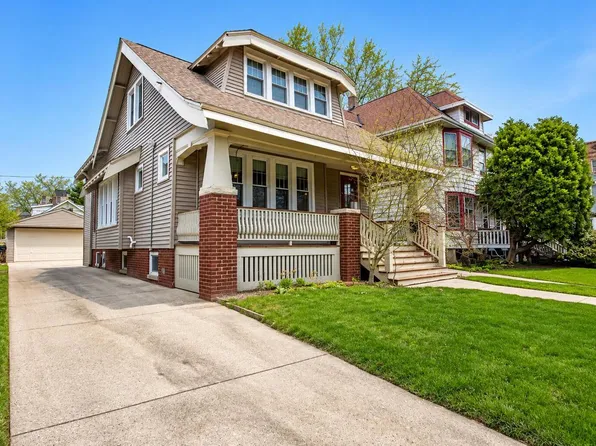 3929 N Maryland AVENUE, Shorewood, WI 53211