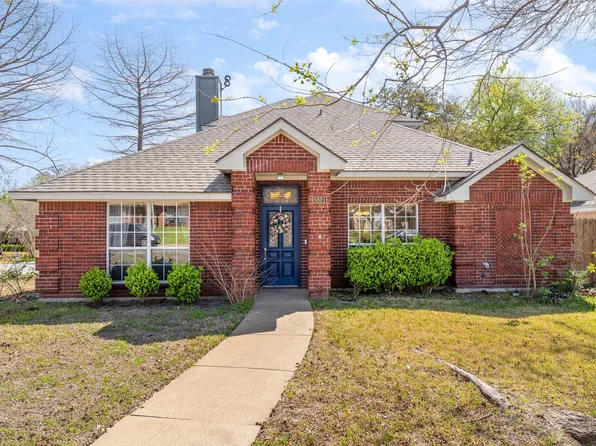 5821 Terra Dr, Arlington, TX 76017