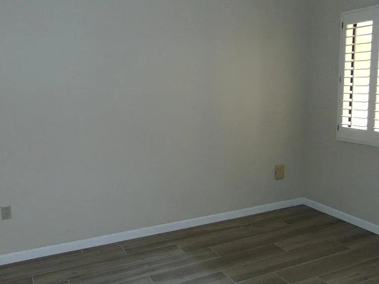 1597 W Calle Zuniga — Photo 8
