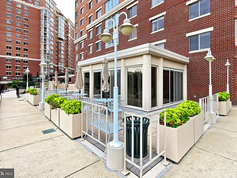 2181 Jamieson Ave #1803 — Photo 80