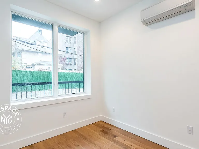 83 Winthrop St #1B — Photo 8