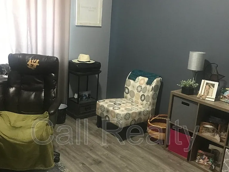 14609 E Crown Ave — Photo 4