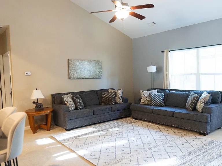 146 Fontenot Dr — Photo 6