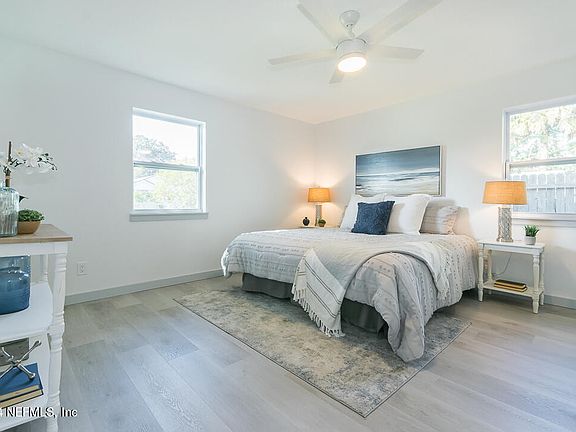 5th image of 700 7TH Street N
