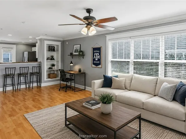 1725 Harvey Mitchell Pkwy S APT 1632, College Station, TX 77840