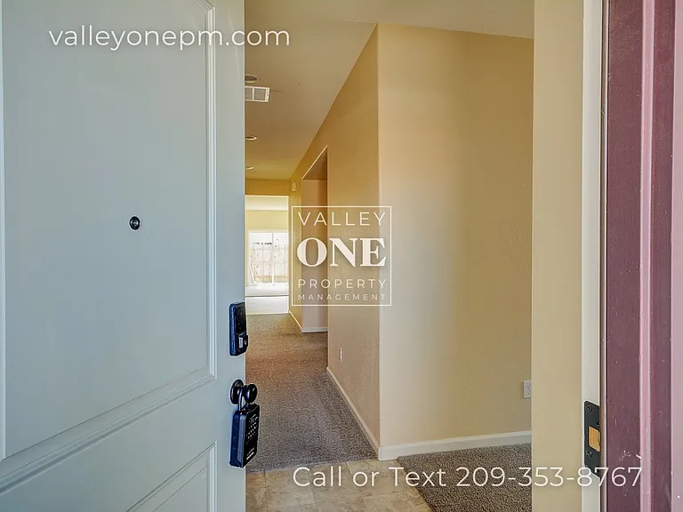 637 Mansfield Dr — Photo 6
