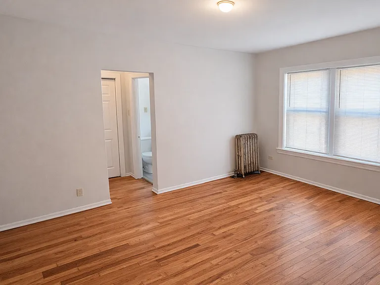 6716 S Merrill Ave #1W — Photo 7