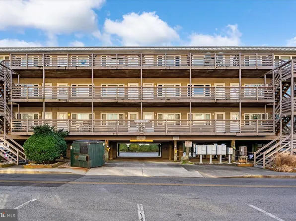 9 46th St Unit 22, Ocean City, MD 21842