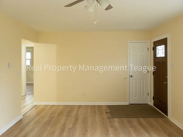 Beautiful one Bedroom apartment — Photo 6