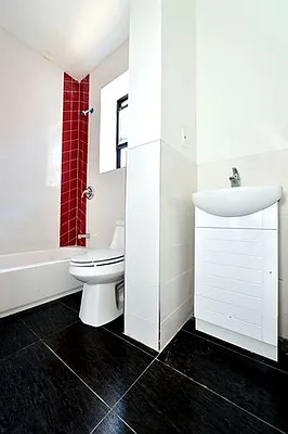 Rented by Evergreen Apartments BK | media 11