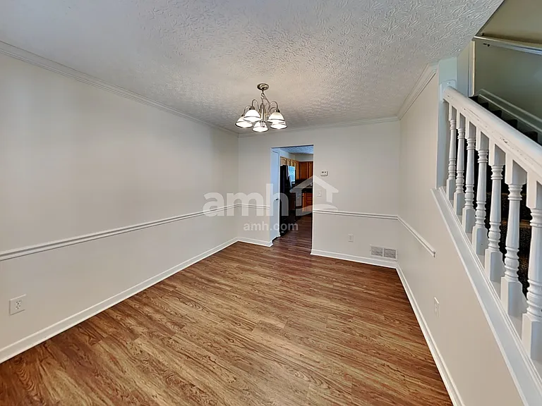 4513 Edgarton Dr — Photo 5