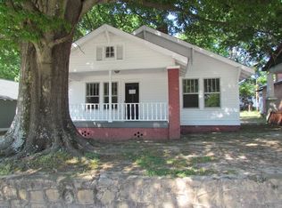 307 S Pinckney St, Union, SC 29379