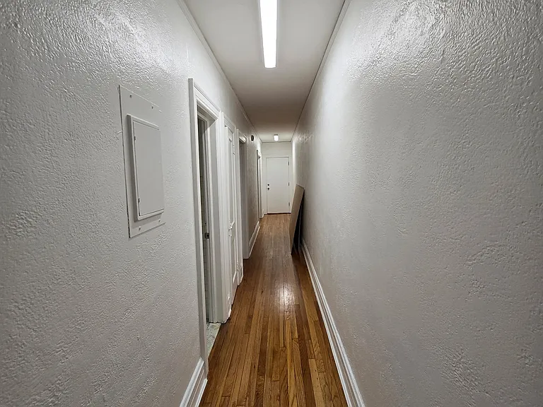 12 Sharaf St #4 — Photo 2