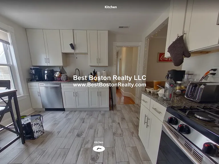 53 Hawthorne St — Photo 9