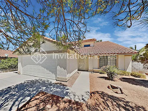 2308 Lone Pine St Photo 1