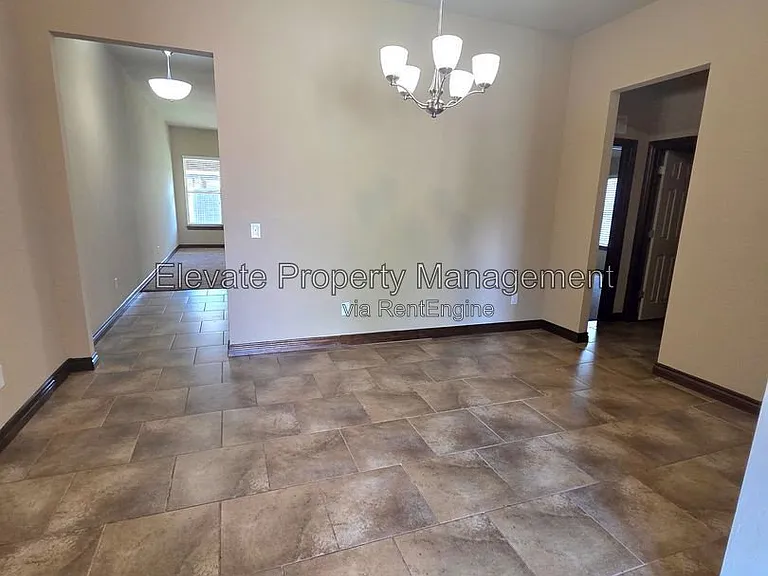 2200 Kintyre Rd — Photo 30