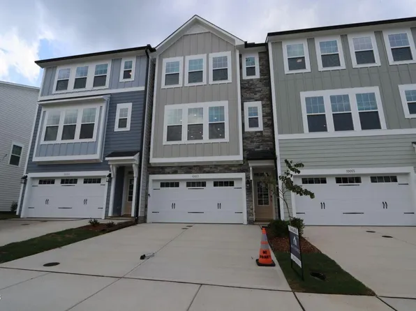 10053 Secluded Garden Dr #152, Apex, NC 27523