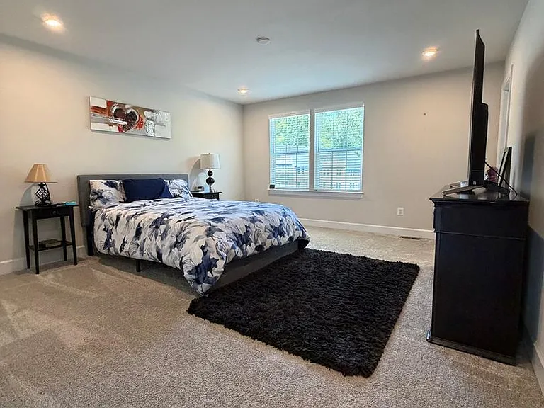10802 Foxtrot Cir — Photo 12